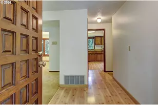 7206 NE Meadows Dr, Vancouver, WA 98662 - Photo 3