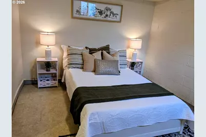 1833 D St, Forest Grove, OR 97116 - Photo 39