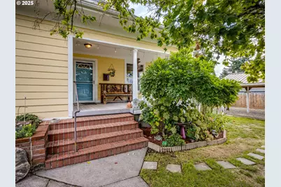 1833 D St, Forest Grove, OR 97116 - Photo 3