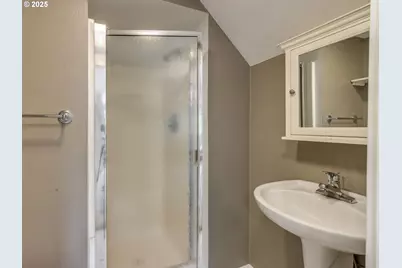 1833 D St, Forest Grove, OR 97116 - Photo 31