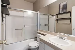 4320 S Corbett Ave, Portland, OR 97239 - Photo 29
