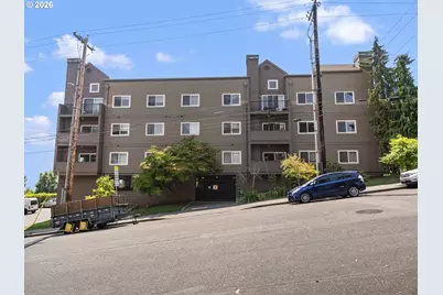 4320 S Corbett Ave #114, Portland, OR 97239 - Photo 3