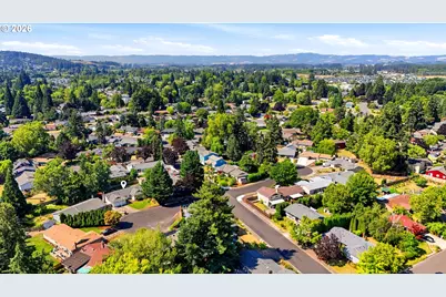 20350 SW Celebrity Ct, Beaverton, OR 97078 - Photo 25