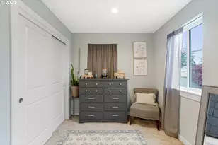 3902 Hawthorne Ave, Salem, OR 97301 - Photo 17