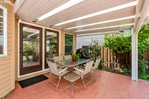 5657 Grand Oaks Dr, Lake Oswego, OR 97035 - Photo 37