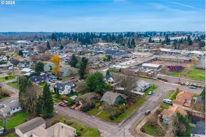 965 N 4th Ave, Stayton, OR 97383 - Photo 3