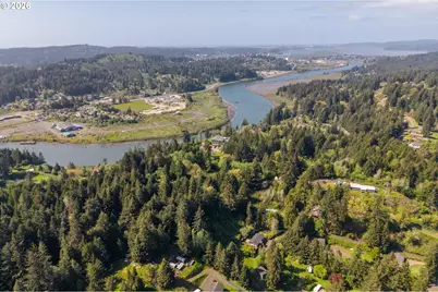94032 Brush Ln, Coos Bay, OR 97420 - Photo 45