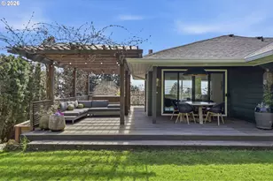 4432 SW Twombly Ave, Portland, OR 97239 - Photo 39