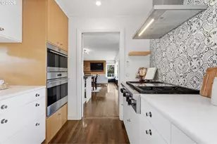 4432 SW Twombly Ave, Portland, OR 97239 - Photo 11