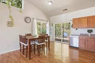 340 Kalapuya Way, Cottage Grove, OR 97424 - Photo 11