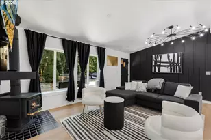 10580 NE Fox Farm Rd, Dundee, OR 97115 - Photo 9