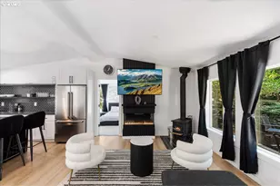 10580 NE Fox Farm Rd, Dundee, OR 97115 - Photo 7