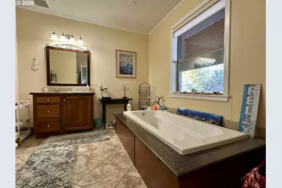 48144 E Pine Creek Rd, Halfway, OR 97834 - Photo 13