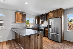 193 N 44th Pl, Ridgefield, WA 98642 - Photo 13