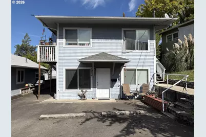 1214 SE Overlook Ave, Roseburg, OR 97470 - Photo 1