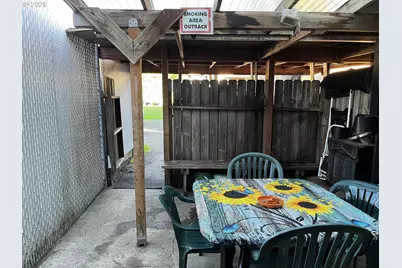 1856 37th St, Florence, OR 97439 - Photo 19