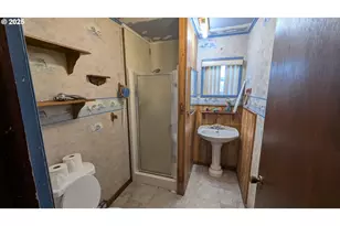 52991 Stringtown Rd, Myrtle Point, OR 97458 - Photo 13