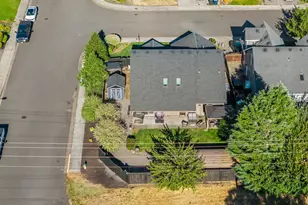 367 Yellowwood St, Junction City, OR 97448 - Photo 33