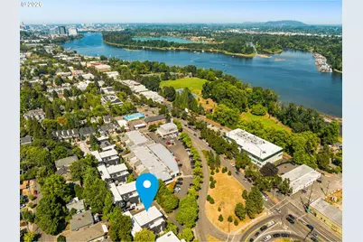 618 S Nevada St #H, Portland, OR 97219 - Photo 35