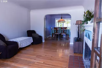 3614 Sherman Ave, North Bend, OR 97459 - Photo 9