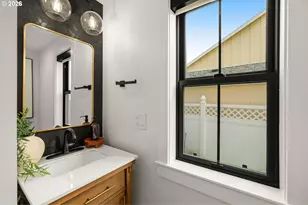 12979 SE Almond Ct, Clackamas, OR 97015 - Photo 17