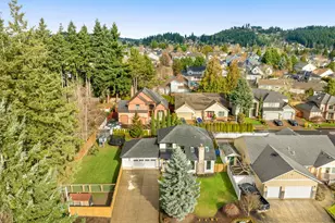 12979 SE Almond Ct, Clackamas, OR 97015 - Photo 33