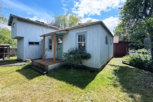 310 1/2 E 31st Ave, Eugene, OR 97405 - Photo 5