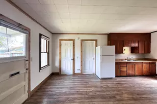 310 1/2 E 31st Ave, Eugene, OR 97405 - Photo 11