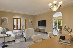 366 SW 37th Cir, Gresham, OR 97080 - Photo 9