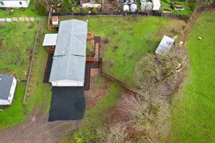 105 I St, Riddle, OR 97469 - Photo 33