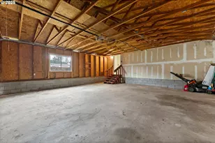 105 I St, Riddle, OR 97469 - Photo 27