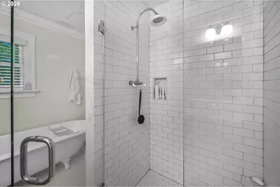 2798 SW Old Orchard Rd, Portland, OR 97201 - Photo 19