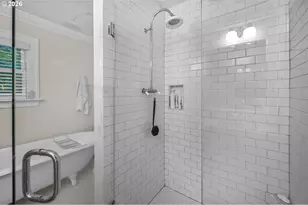 2798 SW Old Orchard Rd, Portland, OR 97201 - Photo 19