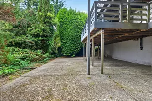 4021 SW Council Crest Dr, Portland, OR 97239 - Photo 37