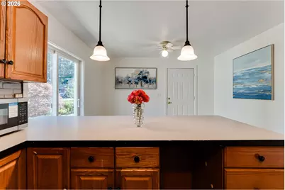 535 River Loop 2, Eugene, OR 97404 - Photo 9