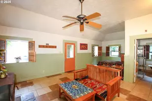 92976 Deadwood Creek Rd, Deadwood, OR 97430 - Photo 39