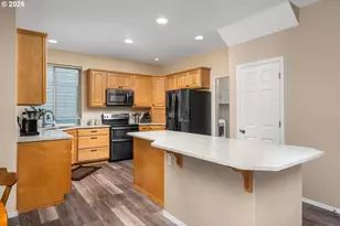12225 SW Kelly Ln, Portland, OR 97223 - Photo 21