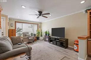 687 32nd St, Washougal, WA 98671 - Photo 9