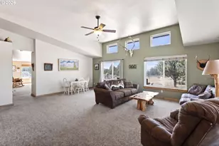 32501 SE Cascade Way, Prineville, OR 97754 - Photo 11