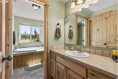 32501 SE Cascade Way, Prineville, OR 97754 - Photo 21