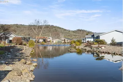 181 Kristi Lee Ln, Roseburg, OR 97471 - Photo 35