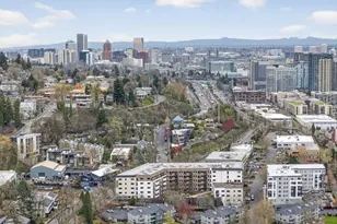 4970 S Landing Dr, Portland, OR 97239 - Photo 27