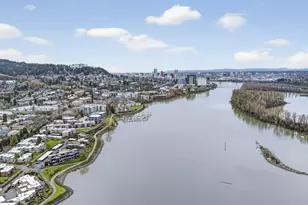 4970 S Landing Dr, Portland, OR 97239 - Photo 31