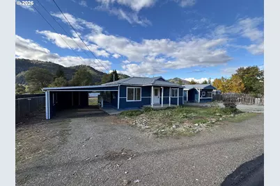 1021 Hill St, Myrtle Creek, OR 97457 - Photo 1