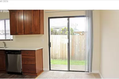 5123/5125 NE Killingsworth St, Portland, OR 97218 - Photo 15