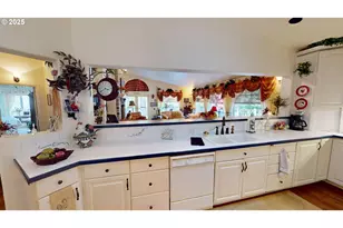 30770 Jacks Landing, Gold Beach, OR 97444 - Photo 15