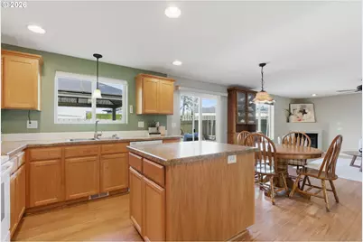 671 Mary Dr, Molalla, OR 97038 - Photo 19
