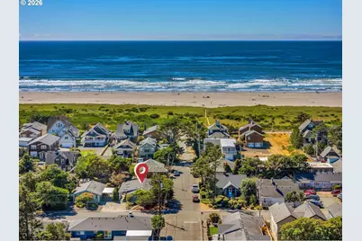 1120 S Columbia St, Seaside, OR 97138 - Photo 1