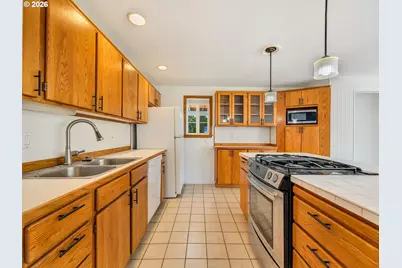1120 S Columbia St, Seaside, OR 97138 - Photo 19
