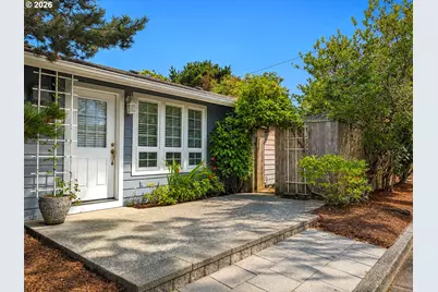1120 S Columbia St, Seaside, OR 97138 - Photo 3